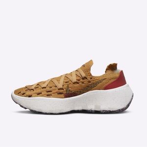 Nike Space Hippie 04 size 9